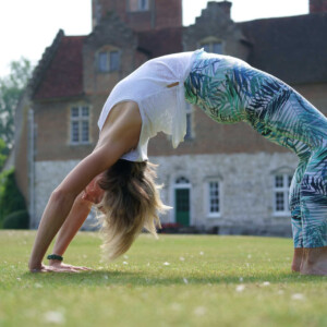 Wheel Pose (Urdhva Dhanurasana)